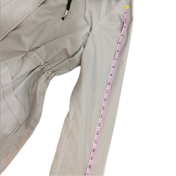 Chico’s Reversible White With Black Stripes Or Solid Black Jacket, Size 2/Medium - Picture 10 of 15